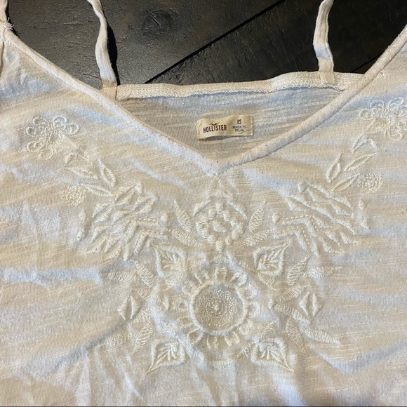 Hollister | Camisole Top | XS - Picture 2 of 3